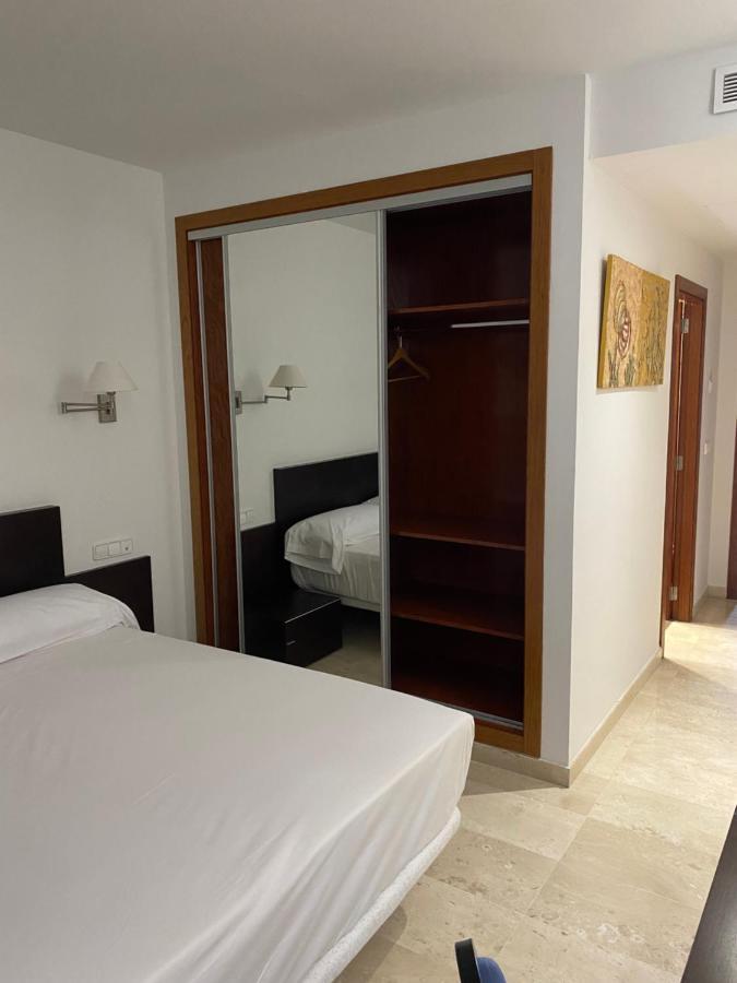 Cityexpress Hotel San Fernando - Carcaixent מראה חיצוני תמונה